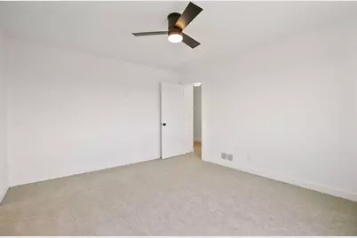 4928 Parkside Circle, Eagan, MN 55123 - Photo 24