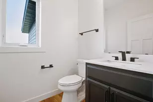 4928 Parkside Cir, Eagan, MN 55123 - Photo 18