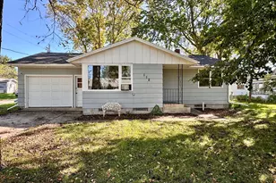 112 3rd St N, Kandiyohi, MN 56251 - Photo 1