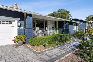 1016 Van Buren St S, Shakopee, MN 55379 - Photo 1