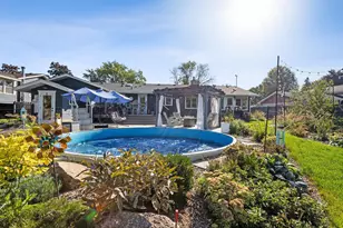 1016 Van Buren St S, Shakopee, MN 55379 - Photo 6