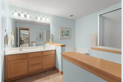 1530 Zarthan Avenue S #302, Saint Louis Park, MN 55416 - Photo 18