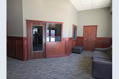 428 Central Avenue N, Faribault, MN 55021 - Photo 6