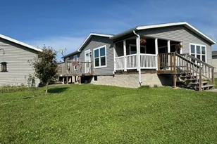 10118 Benjamin Dr, Pine City, MN 55063 - Photo 2