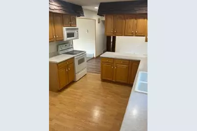 1122 Division Street N, Clara City, MN 56222 - Photo 6