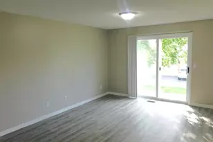 2477 Grenadier Ave N, Oakdale, MN 55128 - Photo 6