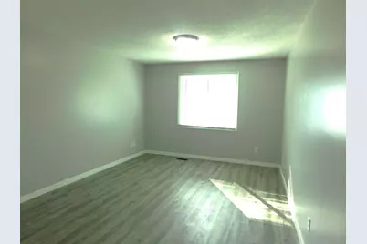 2477 Grenadier Avenue N, Oakdale, MN 55128 - Photo 10