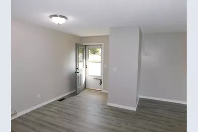 2477 Grenadier Avenue N, Oakdale, MN 55128 - Photo 2