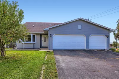 7061 Upper 17th Street N, Oakdale, MN 55128 - Photo 1