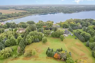 9340 Pierson Lake Dr, Chaska, MN 55318 - Photo 8