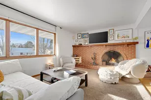 3109 Wendhurst Ave, Saint Anthony, MN 55418 - Photo 4