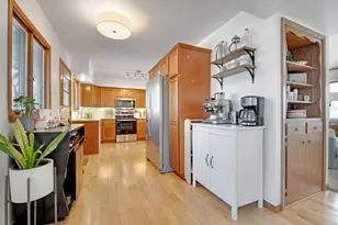 3109 Wendhurst Ave, Saint Anthony, MN 55418 - Photo 10