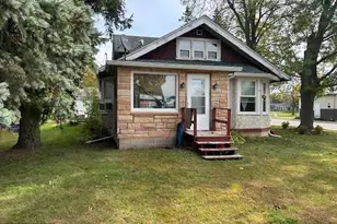 224 S 1st St, Luck, WI 54853 - Photo 2