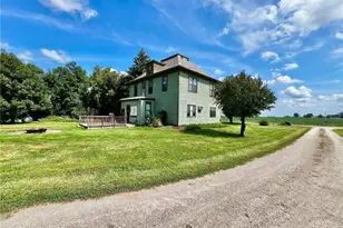 83025 160th St, Hawk Creek Twp, MN 56285 - Photo 4