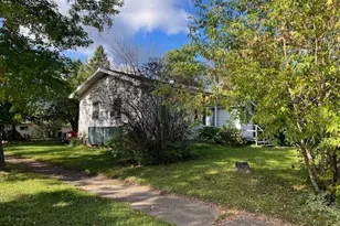 1909 Southern Dr, Virginia, MN 55792 - Photo 4