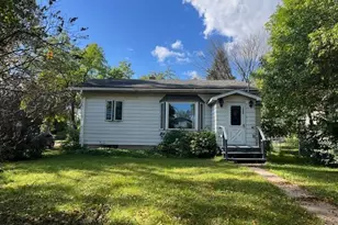 1909 Southern Dr, Virginia, MN 55792 - Photo 6