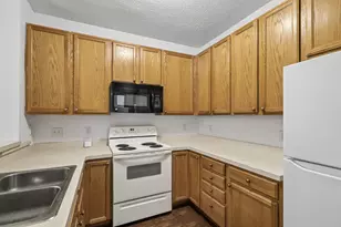 7580 Lower 11th St N, Oakdale, MN 55128 - Photo 10