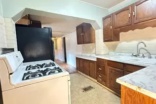 327 20th Ave SW, Rochester, MN 55902 - Photo 10