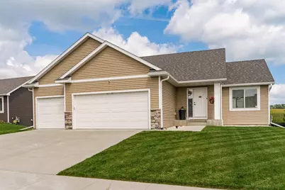 2226 Marvs Lane NE, Stewartville, MN 55976 - Photo 2