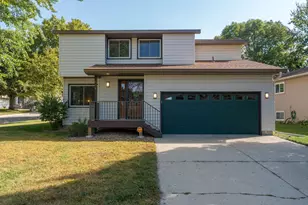 528 Linda Dr, Eagle Lake, MN 56024 - Photo 1