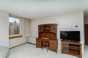 220 Broadway Ave S, Rochester, MN 55904 - Photo 4