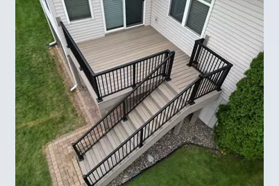 18771 Farmstead Circle, Eden Prairie, MN 55347 - Photo 4