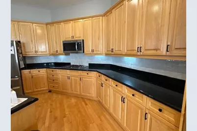 18771 Farmstead Circle, Eden Prairie, MN 55347 - Photo 2