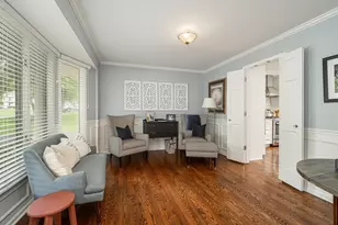 2711 Bent Tree Cir, Hopkins, MN 55305 - Photo 10