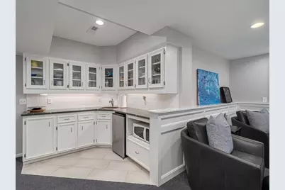 2711 Bent Tree Circle, Hopkins, MN 55305 - Photo 34