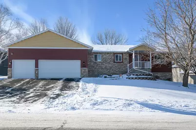 1809 Eastern Star Loop, Sauk Rapids, MN 56379 - Photo 2
