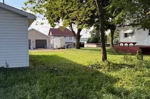 711 Clausen Ave, Albert Lea, MN 56007 - Photo 4