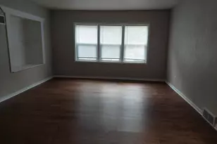 528 20th St, Red Wing, MN 55066 - Photo 6