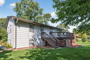 2460 Xylon Ave N, Golden Valley, MN 55427 - Photo 6