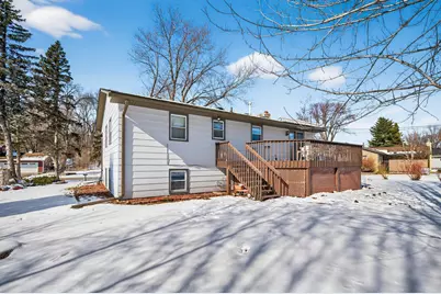 2460 Xylon Avenue N, Golden Valley, MN 55427 - Photo 32