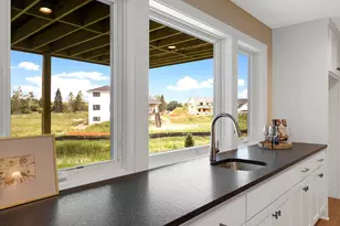 4938 Parkside Cir, Eagan, MN 55123 - Photo 70