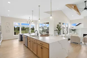 4938 Parkside Cir, Eagan, MN 55123 - Photo 18