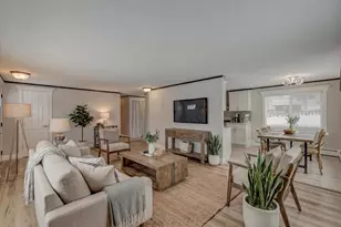 204 E Johnson St, River Falls, WI 54022 - Photo 2