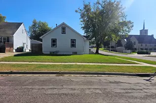 603 Webster St, Fairmont, MN 56031 - Photo 6