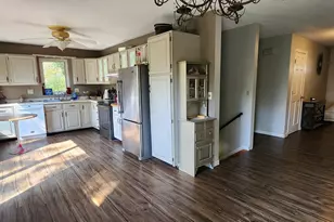 647 Stagecoach Rd, Mantorville, MN 55955 - Photo 6