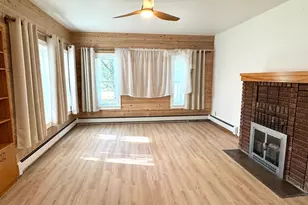 117 Zeh Street W, Thief River Falls, MN 56701 - Photo 8