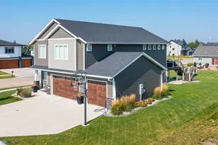 4866 Hampton Cir S, Moorhead, MN 56560 - Photo 50