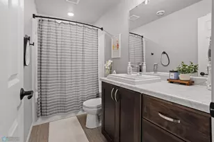 4866 Hampton Cir S, Moorhead, MN 56560 - Photo 32