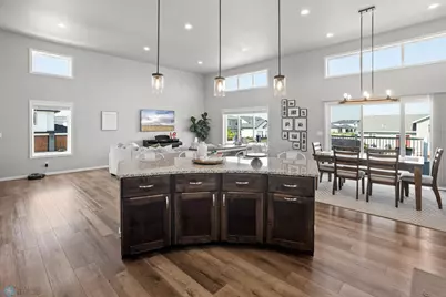 4866 Hampton Circle S, Moorhead, MN 56560 - Photo 12