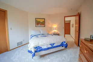 308 Country Club Dr NE, Willmar, MN 56201 - Photo 32