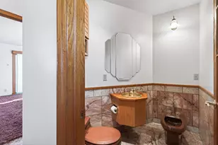 55 Interlachen Dr, Tonka Bay, MN 55331 - Photo 28