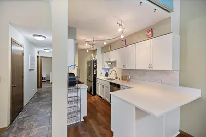 1266 Deercliff Lane, Eagan, MN 55123 - Photo 8