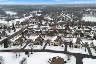 1266 Deercliff Ln, Eagan, MN 55123 - Photo 32