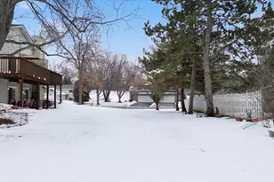 1266 Deercliff Ln, Eagan, MN 55123 - Photo 18