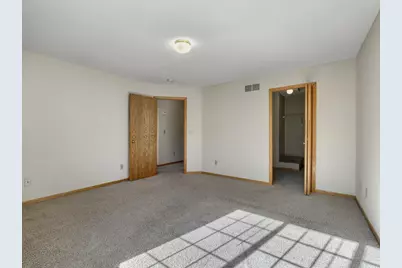 4275 Merrimac Lane N #20, Plymouth, MN 55446 - Photo 8