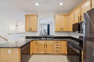 7539 Parkridge Way, Savage, MN 55378 - Photo 4